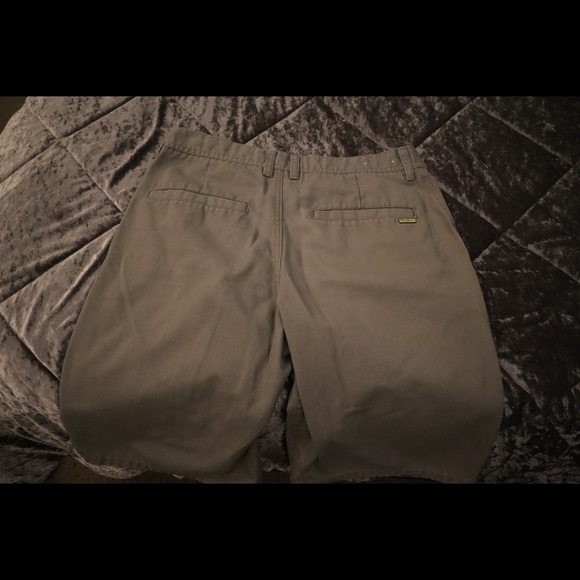FreeWorld Shorts - Picture 3 of 4